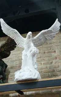 تندیس عقاب  فایبرگلاس