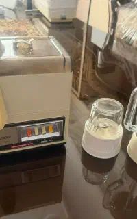 آبمیوه گیری ناسیونال سه کاره