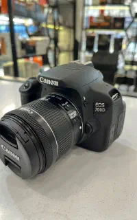 دوربین 700d درحد آکبند