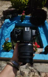 دوربین کنونcanon 700d به همراه لنز200*18