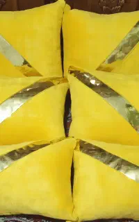 ۶عدد کوسن زرد مخمل بابرش طلایی