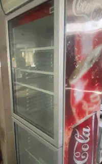 یخچال ویترینی جم