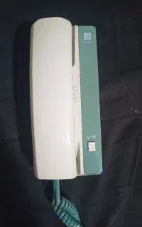 در باز کن ساختمان طبقه اول