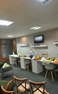 اجاره میز ناخن