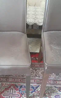 ۲ عدد صندلی روکش چرمی کارکرده توافقی
