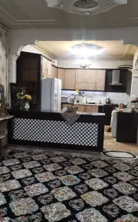ویلایی/۱۸۰متر/همکف/ناصر خسرو