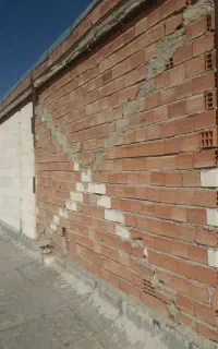 بنایی دیوار چینی کاشیکاری و سنگکاری