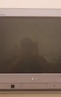 تلویزیون ۲۱ اینچ