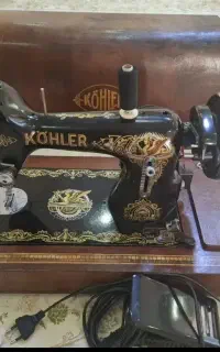 چرخ خیاطی آلمانی قدیمی