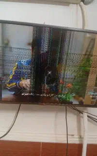 تلویزیون ال جی42اینچ صفحه شکسته