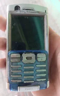 کلکسیونی p990i