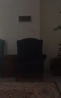 مبل پنج نفره  که سه نفره تخت شو