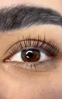 تخصصی ترین مجموعه لیفت مژه و ابروو ریمل دائم در قم
