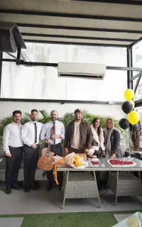 گروه تخصصی سورپرایز تولد سوپرایز سالگرد موزیک زنده