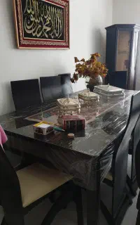 مبل و میز ناهارخوری