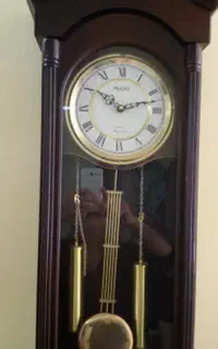 ساعت دیواری چینی ازجنس چوب درجه 1