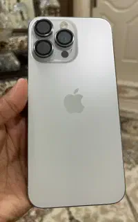 آیفون ۱۵ پرو مکس رنگ‌سفید
