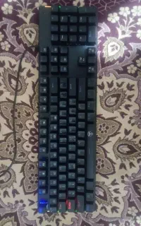 تعمیرات کیبرد و موس و محافظ و اسپیکر و بلندگو و ..