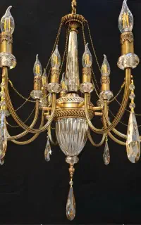 لوستر noor کریستالی برنجی ۸شاخه طرح کلاسیک کد nor