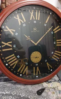 ساعت دیواری