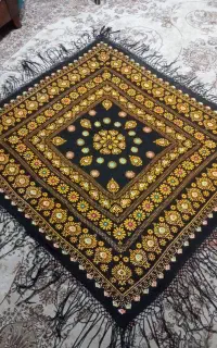 روسری بزرگ ترکمنی برا حدود ۳۰ سال پیش