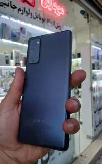 سامسونگ s20 FE در حد نو با مهلت تست