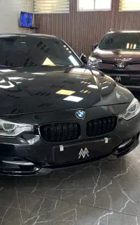 بی ام و مدا ۲۰۱۴ ۳۲۰ رد لاین