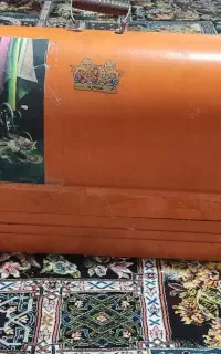 جعبه چرخ خیاطی قدیمی
