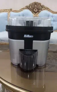 آبمیوه گیری (مرکبات) دو قلو