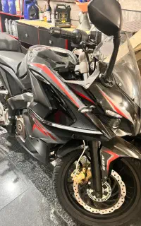 پالس RS200