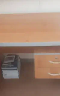 میز تحریر در حد نو