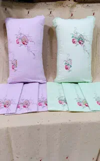 روبالشتی(تترون گلدوزی) قصری سه چین