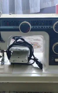 چرخ خیاطی ژانومه