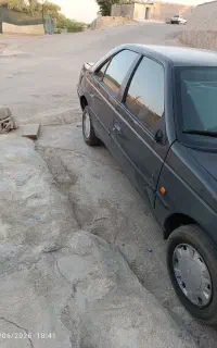 پژو 405