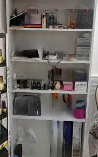 استند وکمد