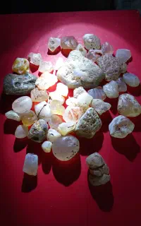 فروش سنگ های تزیینی و زینتی