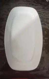 بشقاب غذا خوری