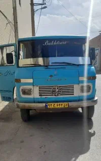 دارای مینی بوس بنز ۶۵ جهت سرویس دهی کارخانه وشرکت
