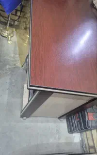 میز کار چوبی