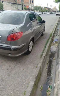 ۲۰۶ صندوقدار V1 بیرنگ