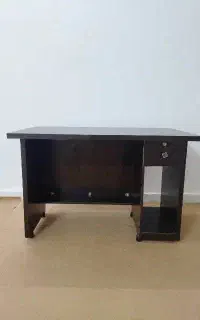 میز تحریر کامپیوتر