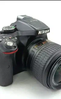 دوربین نیکونD5300با لنز۱۸-۵۵ میلیمتری