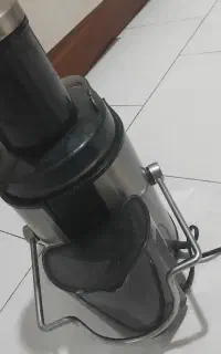 آبمیوه گیر برقی گوسونیک مدل GSJ 726