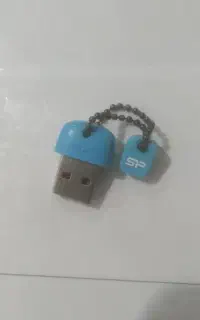 فلش ۳۲ گیگ