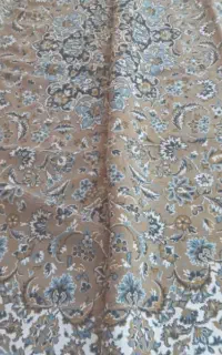 فرش ۱۲ متری سالم بدون پارگی وسوختگی