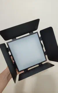 نور ثابت حرفه ای فن دار  تولید محتوا