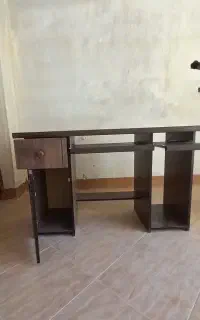 میز کامپیوتر