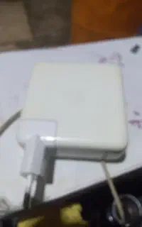 فروش فوری شارژر لب تاپ اپل