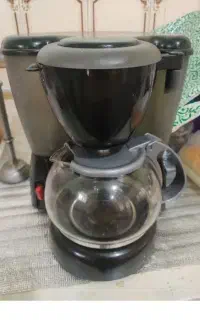 چایی ساز در حد نو زیاد کار نکرده