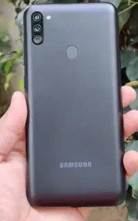 سامسونگ m11